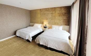 Mango Hotel Chongqing Esterno foto